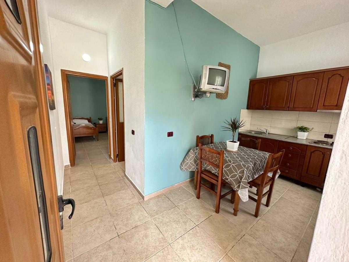 Vlora Villa With Private Parking Екстер'єр фото