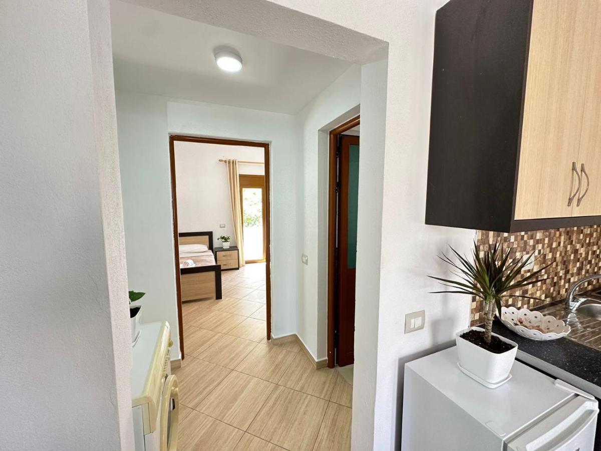 Vlora Villa With Private Parking Екстер'єр фото