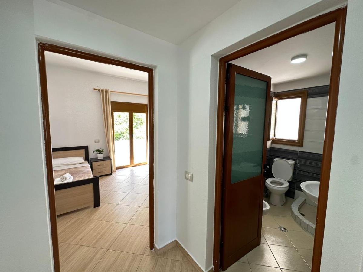 Vlora Villa With Private Parking Екстер'єр фото