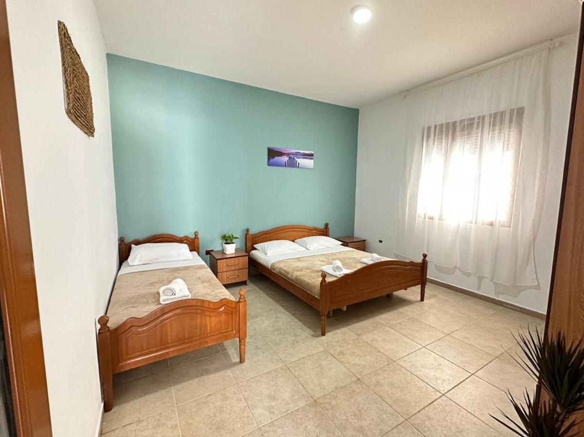 Vlora Villa With Private Parking Екстер'єр фото