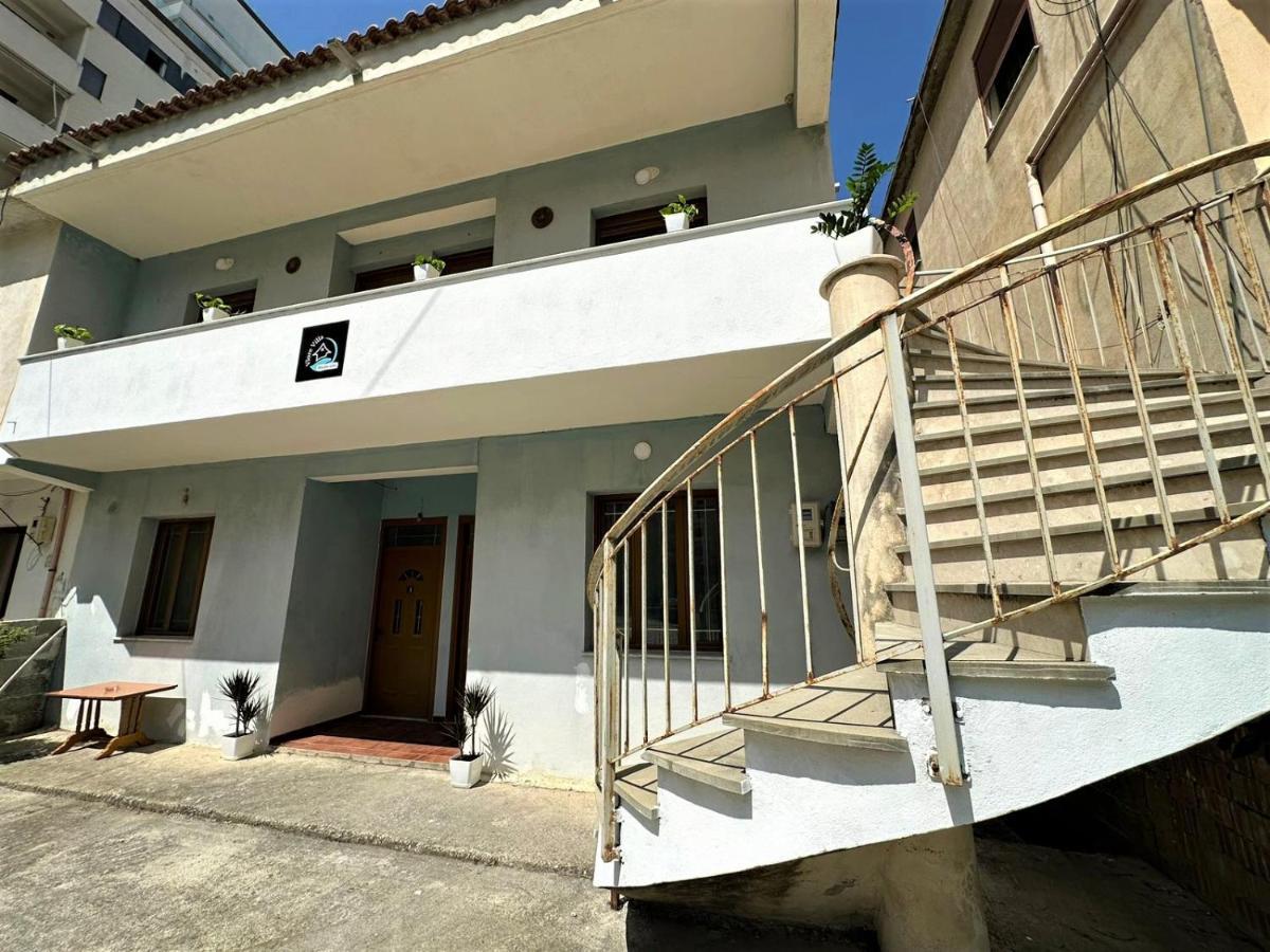 Vlora Villa With Private Parking Екстер'єр фото