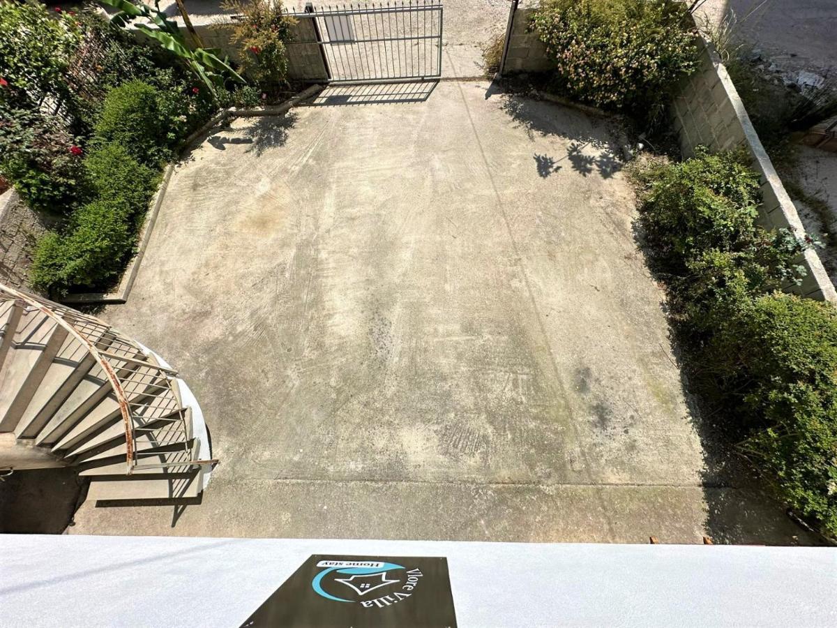 Vlora Villa With Private Parking Екстер'єр фото