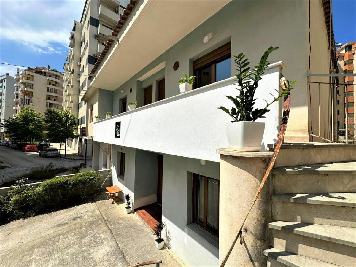 Vlora Villa With Private Parking Екстер'єр фото